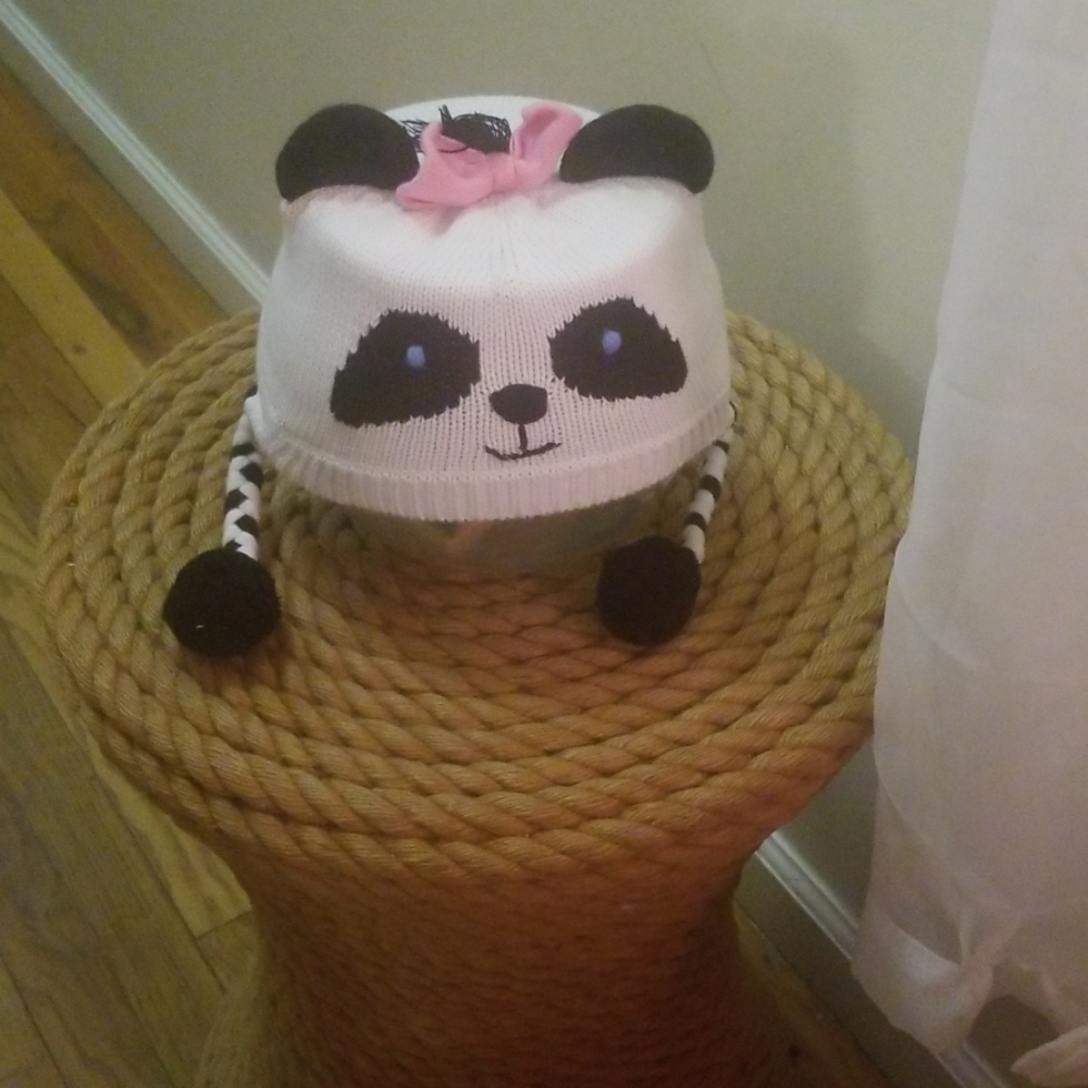 Panda hat